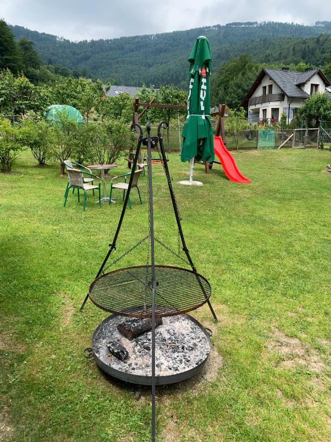 Noclegi Na Chilloucie - Dolina Bilej シュチルク エクステリア 写真